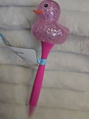 Sparkly Adorable Pink Duck Pen